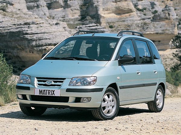 יונדאי מאטריקס 2001. מרכב, צורה. האצ'בק 5 דלתות, 1 דור
