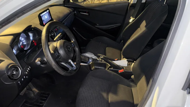 Mazda 2 2nd hand, 2018, private hand