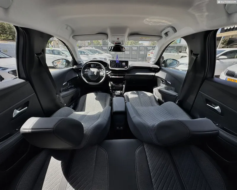 Peugeot 208 2ème main, 2025, privée