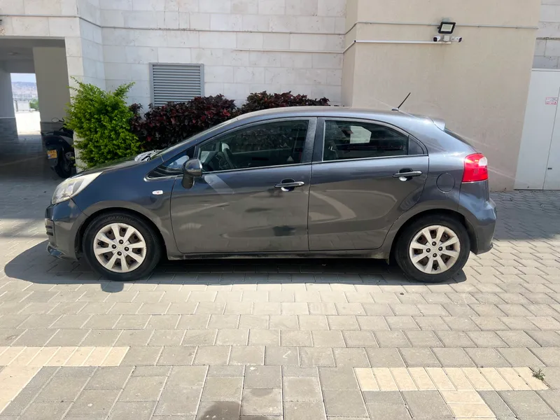 Kia Rio 2ème main, 2015