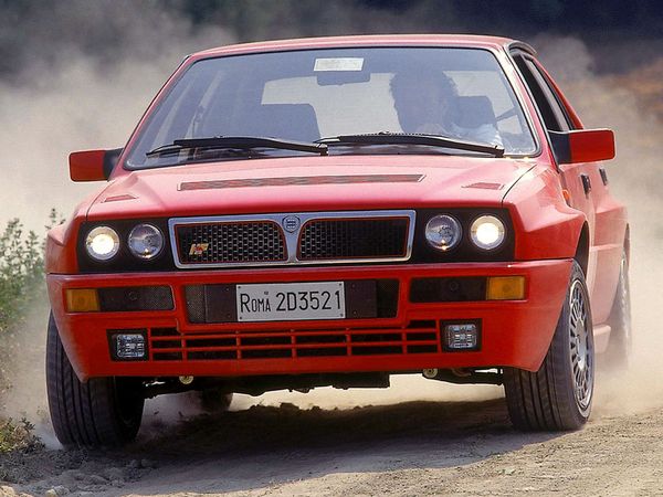لانسيا ديلتا ‏1979. الهيكل، المظهر الخارجي. ميني 5 أبواب, 1 الجيل