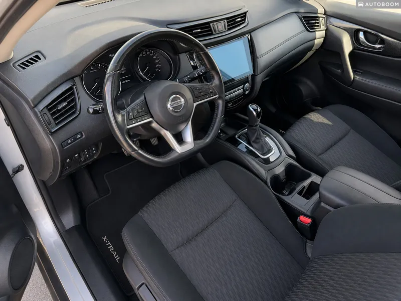 Nissan X-Trail 2nd hand, 2021, private