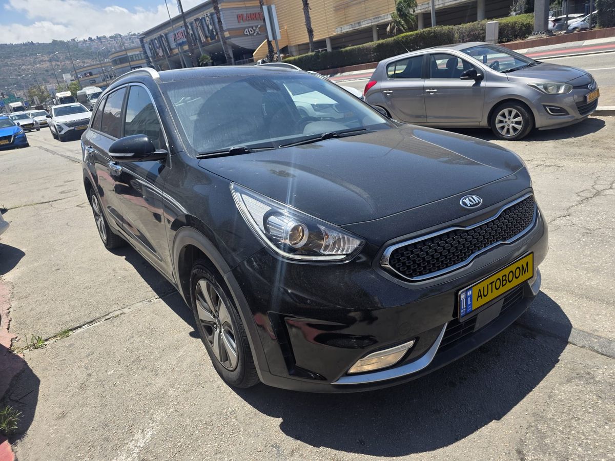 Kia Niro 2nd hand, 2017, private