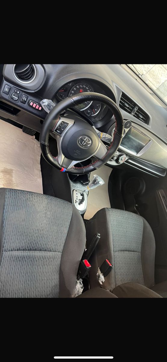Toyota Yaris 2nd hand, 2013, private hand