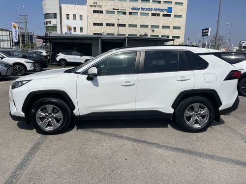 Toyota RAV4 2ème main, 2022