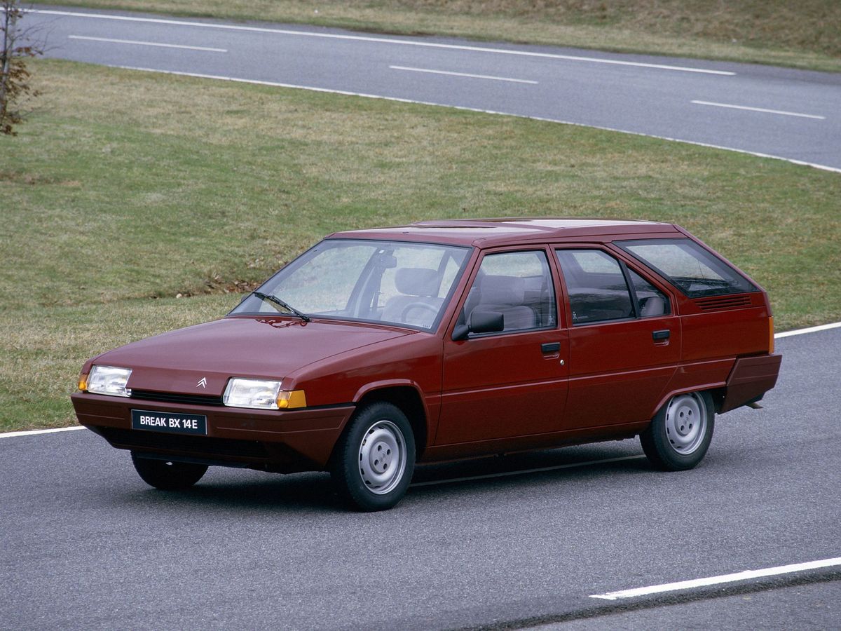 סיטרואן BX ‏1982. מרכב, צורה. סטיישן 5 דלתות, 1 דור