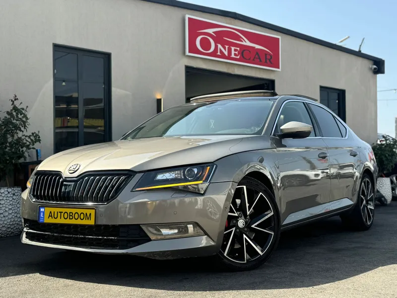 Skoda Superb с пробегом, 2018, частная рука