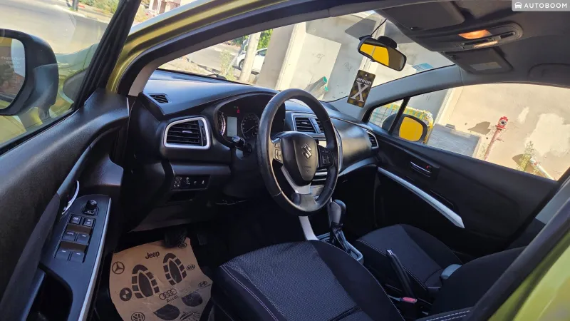 סוזוקי קרוסאובר SX4 יד 2 רכב, 2014, פרטי