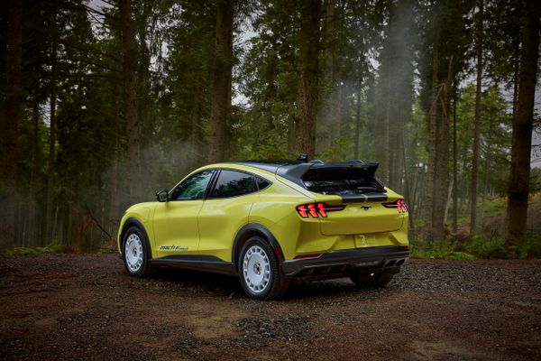 Ford Mustang Mach-E 2024. Bodywork, Exterior. SUV 5-doors, 1 generation, restyling
