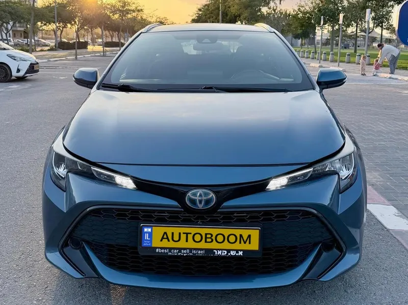 Toyota Corolla 2nd hand, 2019