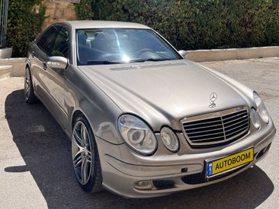 Mercedes E-Class с пробегом, 2006, частная рука