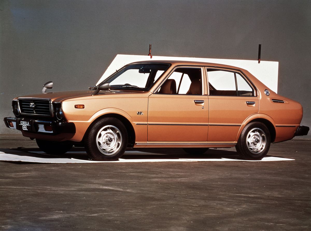 Toyota Corolla 1974. Bodywork, Exterior. Sedan, 3 generation
