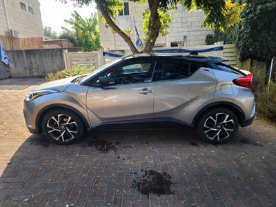 Toyota C-HR 2ème main, 2018, main privée