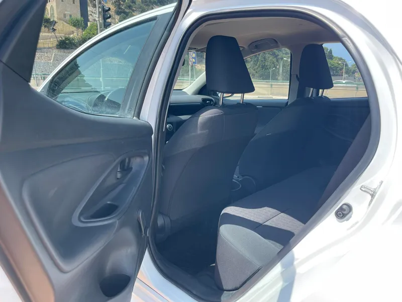 Toyota Yaris 2nd hand, 2023, private hand