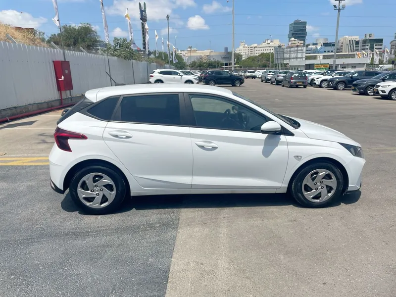 Hyundai i20 с пробегом, 2022, частная рука