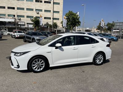 تويوتا كورولا مستعمل, 2021