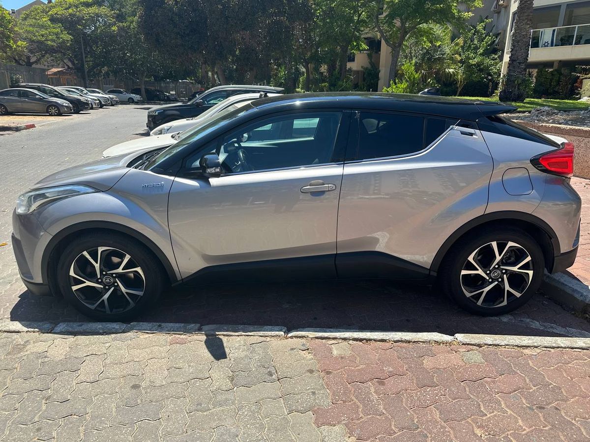טויוטה C-HR יד 2 רכב, 2017, פרטי