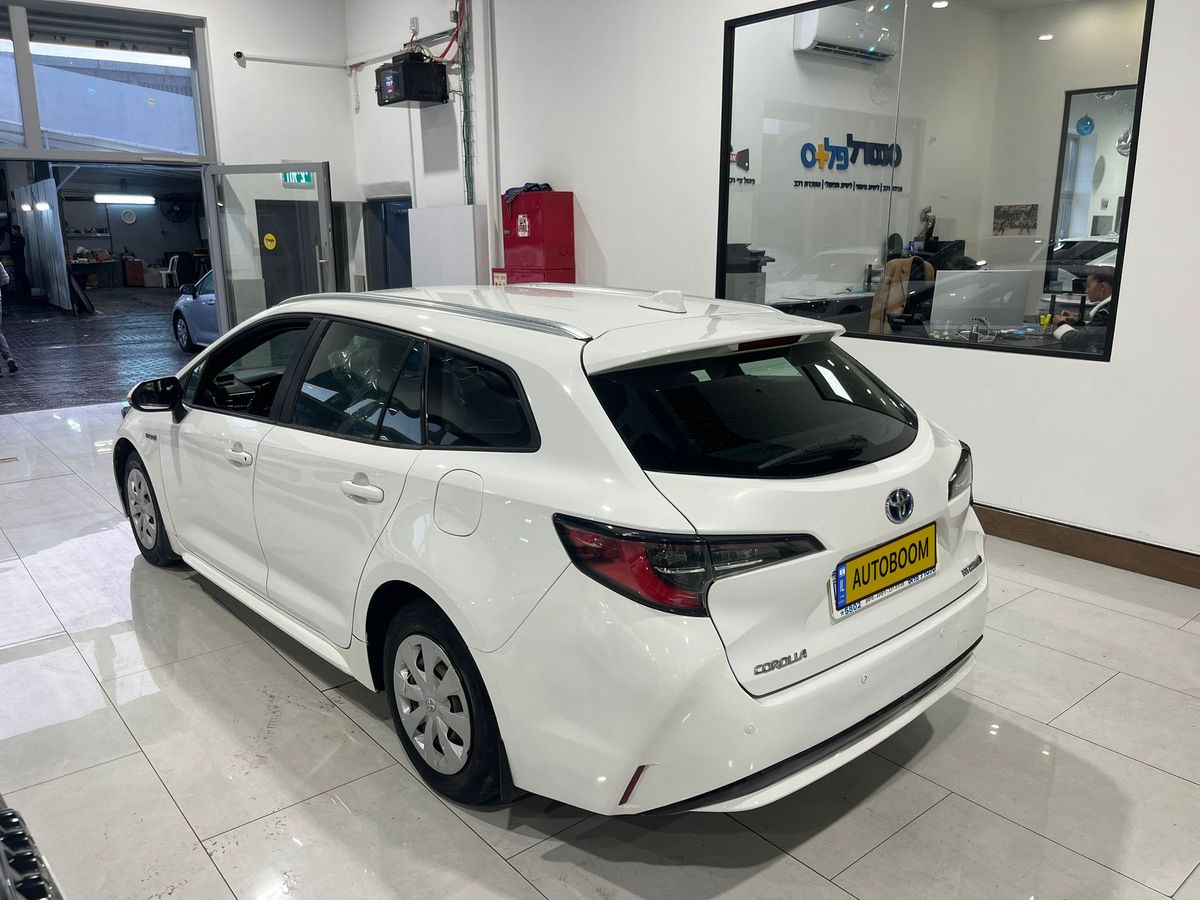 Toyota Corolla 2nd hand, 2021
