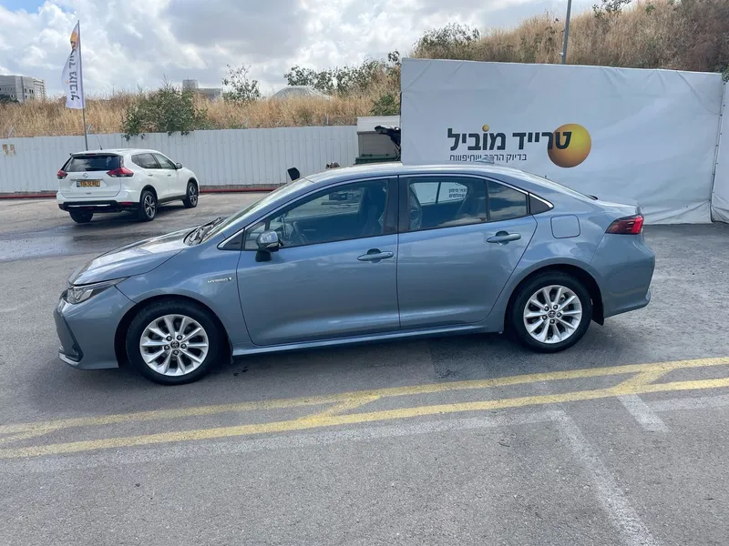 Toyota Corolla с пробегом, 2019, частная рука