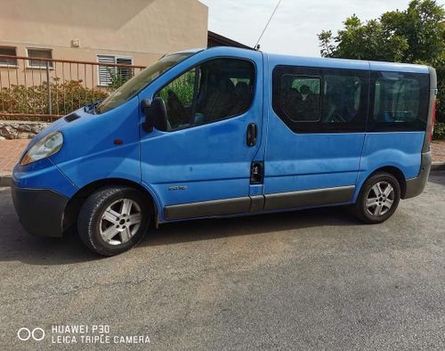 Renault Trafic 2nd hand, 2008, private hand