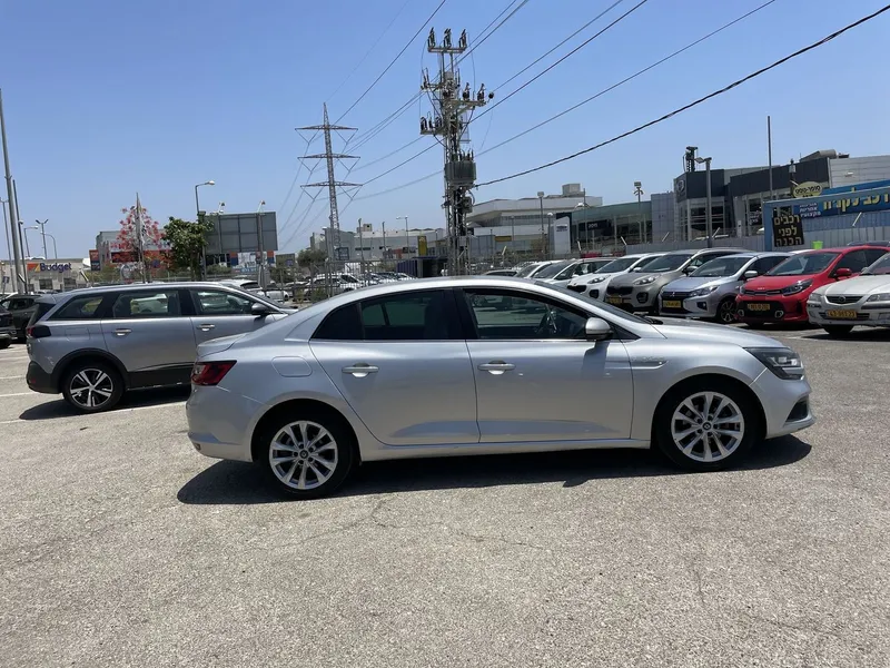 Renault Megane 2nd hand, 2019, private hand