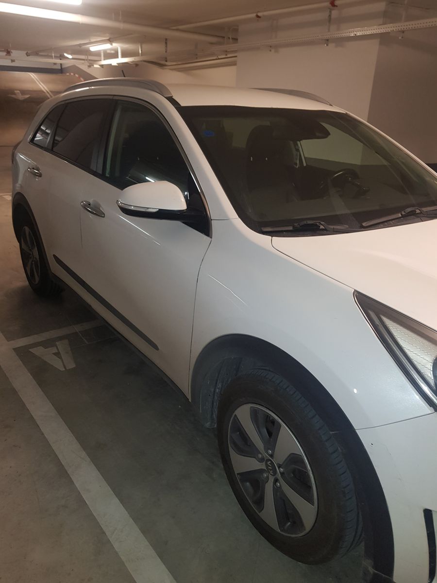 Kia Niro 2nd hand, 2017, private hand