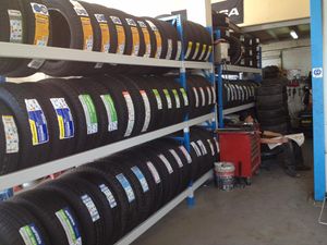 Tires  One Line, photo