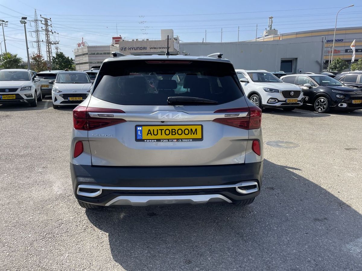 Kia Seltos 2nd hand, 2022, private hand