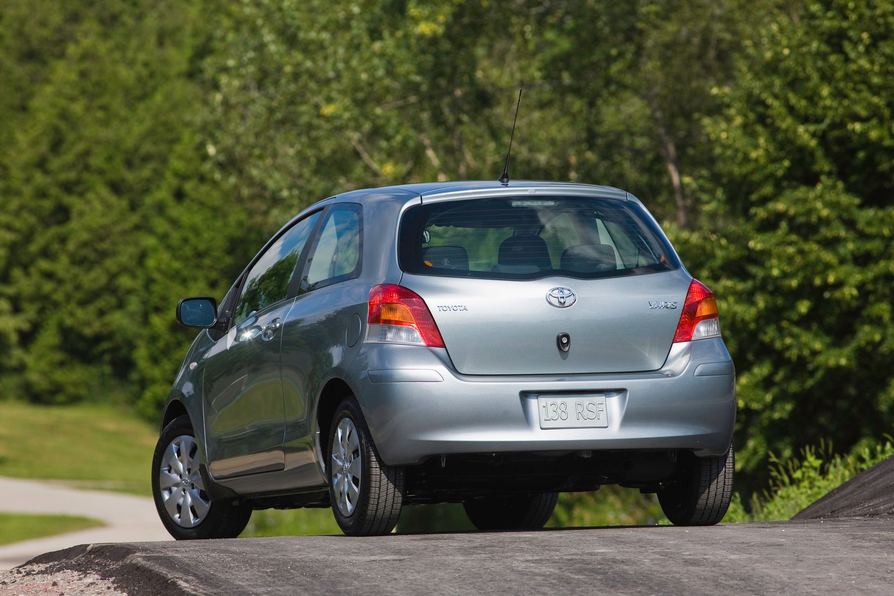 Toyota Yaris 2009 1 3