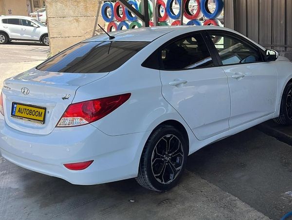 Hyundai i25 с пробегом, 2016, частная рука