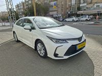 Toyota Corolla 2nd hand, 2023