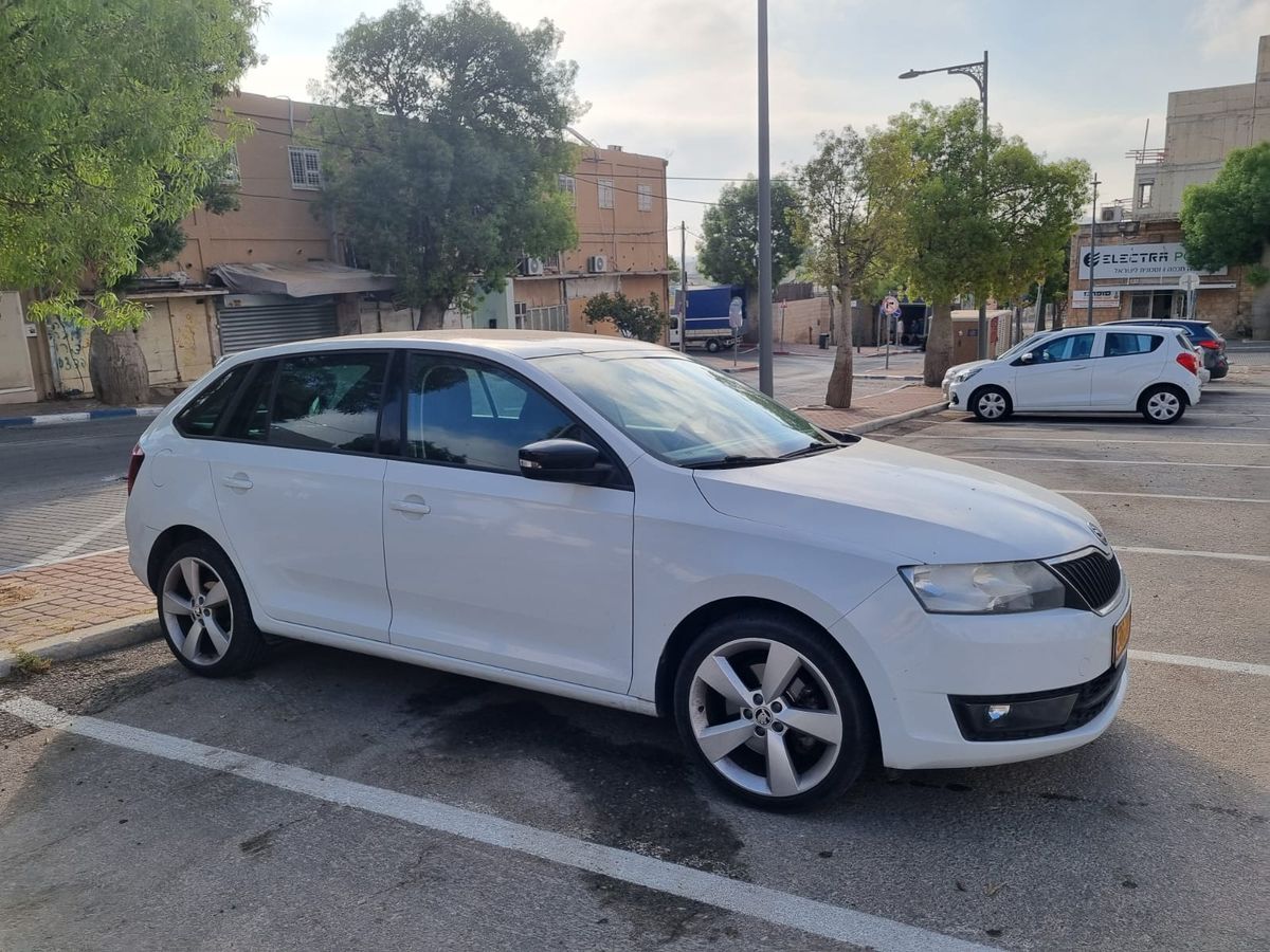 Skoda Rapid 2nd hand, 2016, private hand