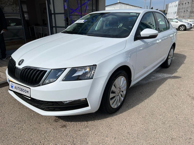Skoda Octavia с пробегом, 2019
