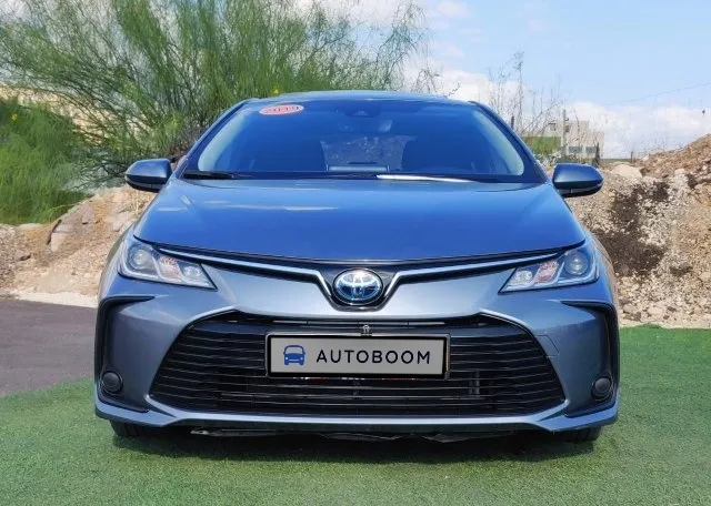 Toyota Corolla с пробегом, 2019