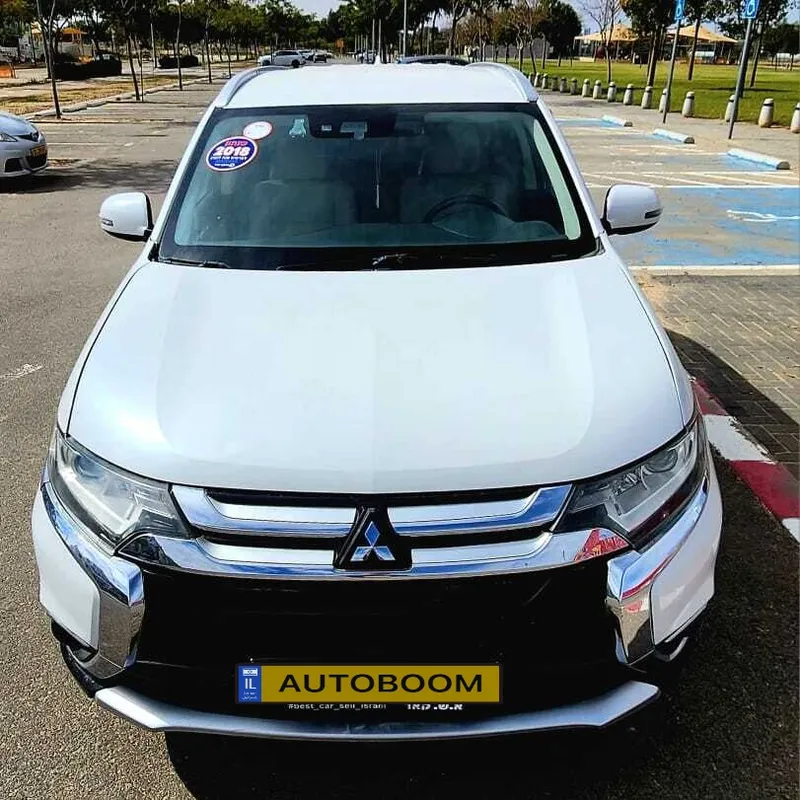 Mitsubishi Outlander с пробегом, 2018