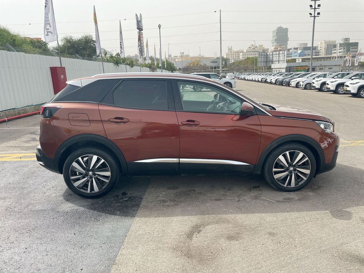 Peugeot 3008 2nd hand, 2020
