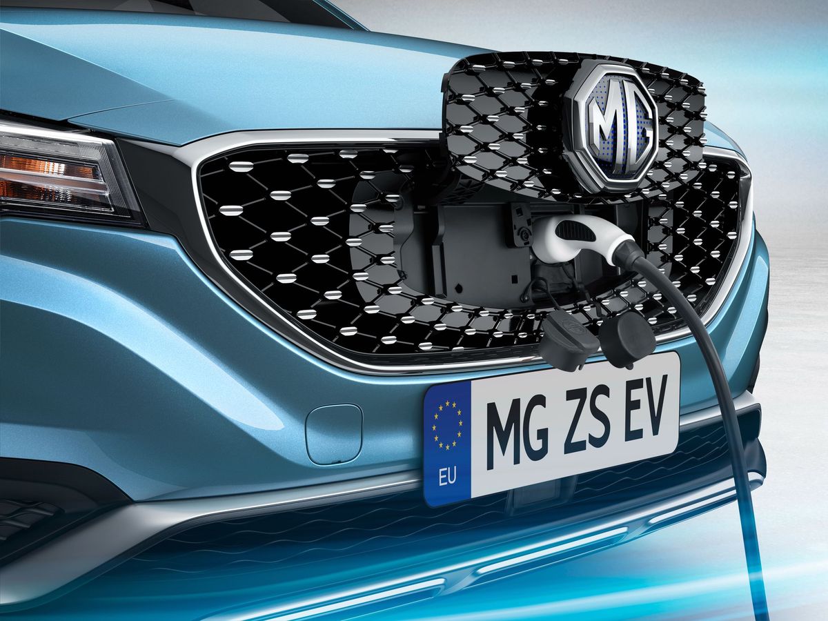 MG ZS 2017. מרכב, צורה. רכב שטח 5 דלתות, 1 דור