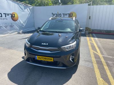 Kia Stonic с пробегом, 2022, частная рука