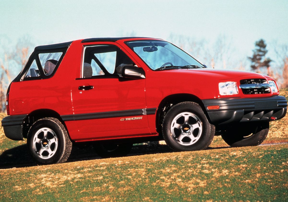 שברולט טראקר ‏1998. מרכב, צורה. רכב שטח 3 דלתות, 2 דור