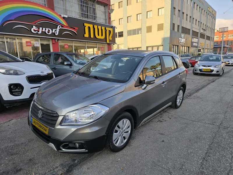 Suzuki SX4 2ème main, 2014, main privée