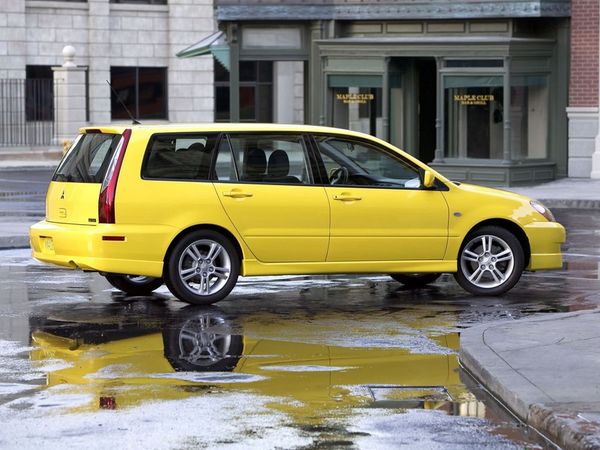 Mitsubishi Lancer Ralliart 2003. Bodywork, Exterior. Estate 5-door, 9 generation