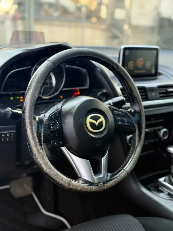 Mazda 3 2nd hand, 2016