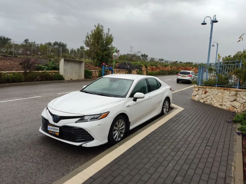 Toyota Camry 2nd hand, 2020, private hand