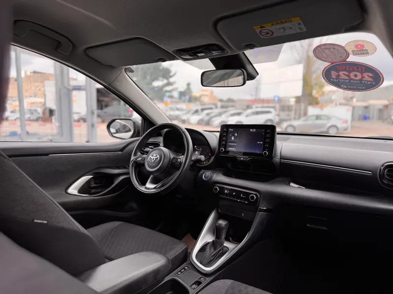 Toyota Yaris 2nd hand, 2021, private hand