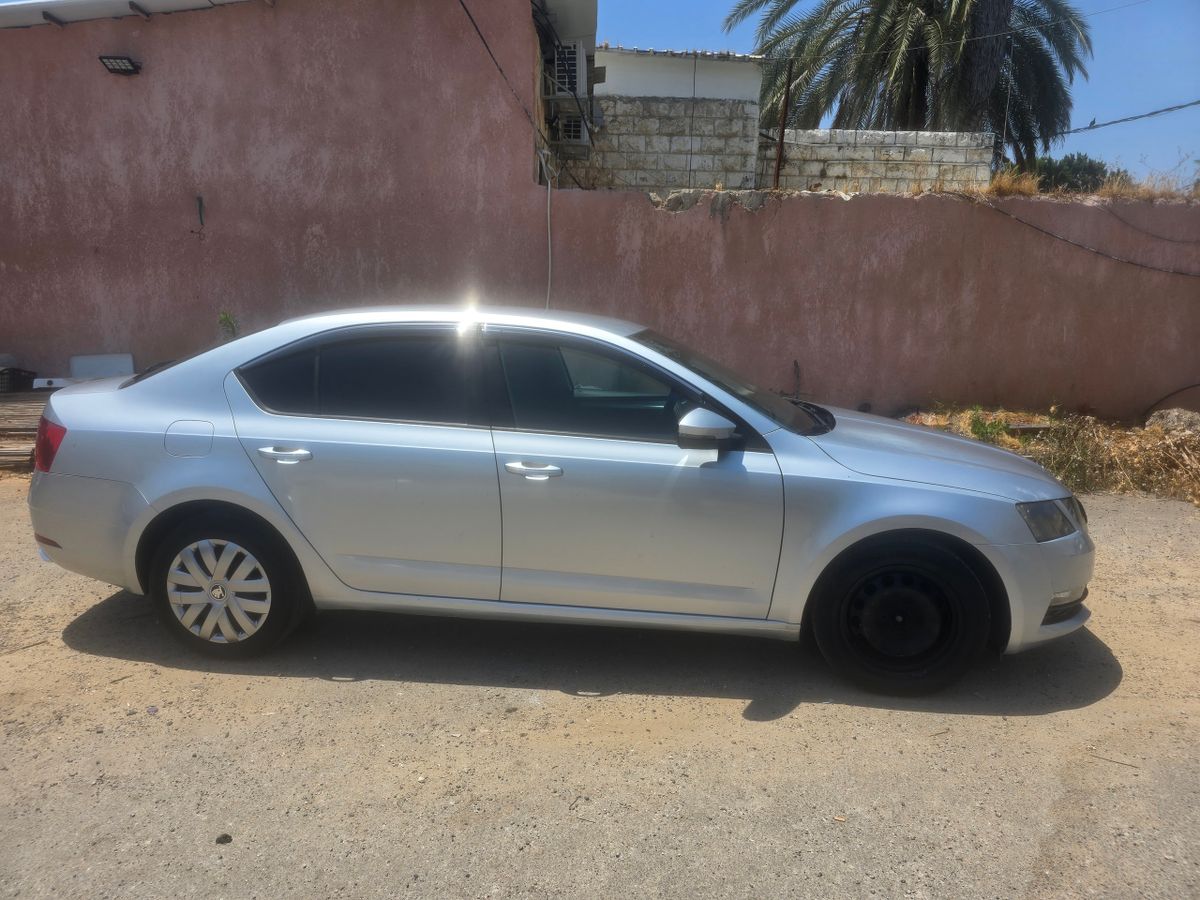 Skoda Octavia 2nd hand, 2019, private hand