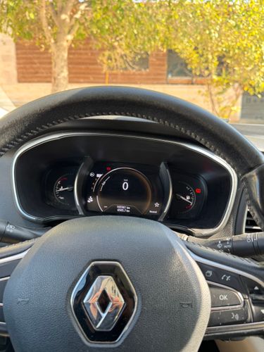 Renault Megane 2ème main, 2020, main privée