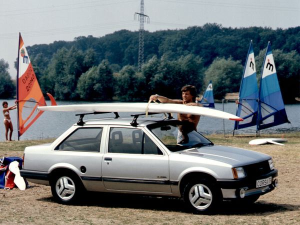 Opel Corsa 1982. Carrosserie, extérieur. Coupé, 1 génération