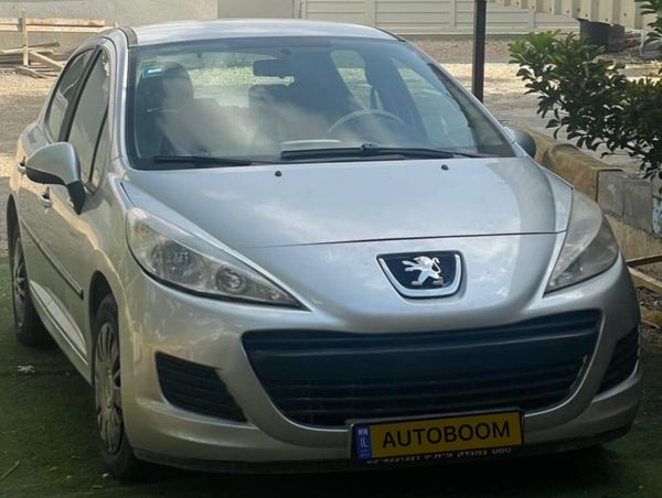 Peugeot 207 с пробегом, 2011, частная рука