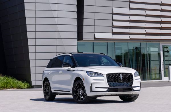 Lincoln Corsair 2022. Bodywork, Exterior. SUV 5-doors, 1 generation, restyling 1