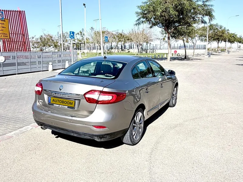 Renault Fluence с пробегом, 2017, частная